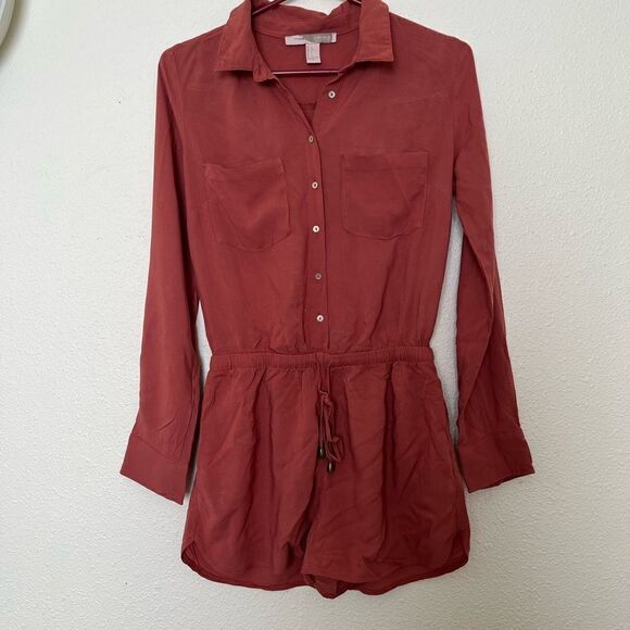 Forever 21 Long sleeve botton down Romper size S - Picture 1 of 7